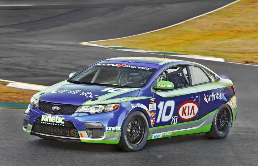 Kia Forte Koup Grand-Am Race Car '2010